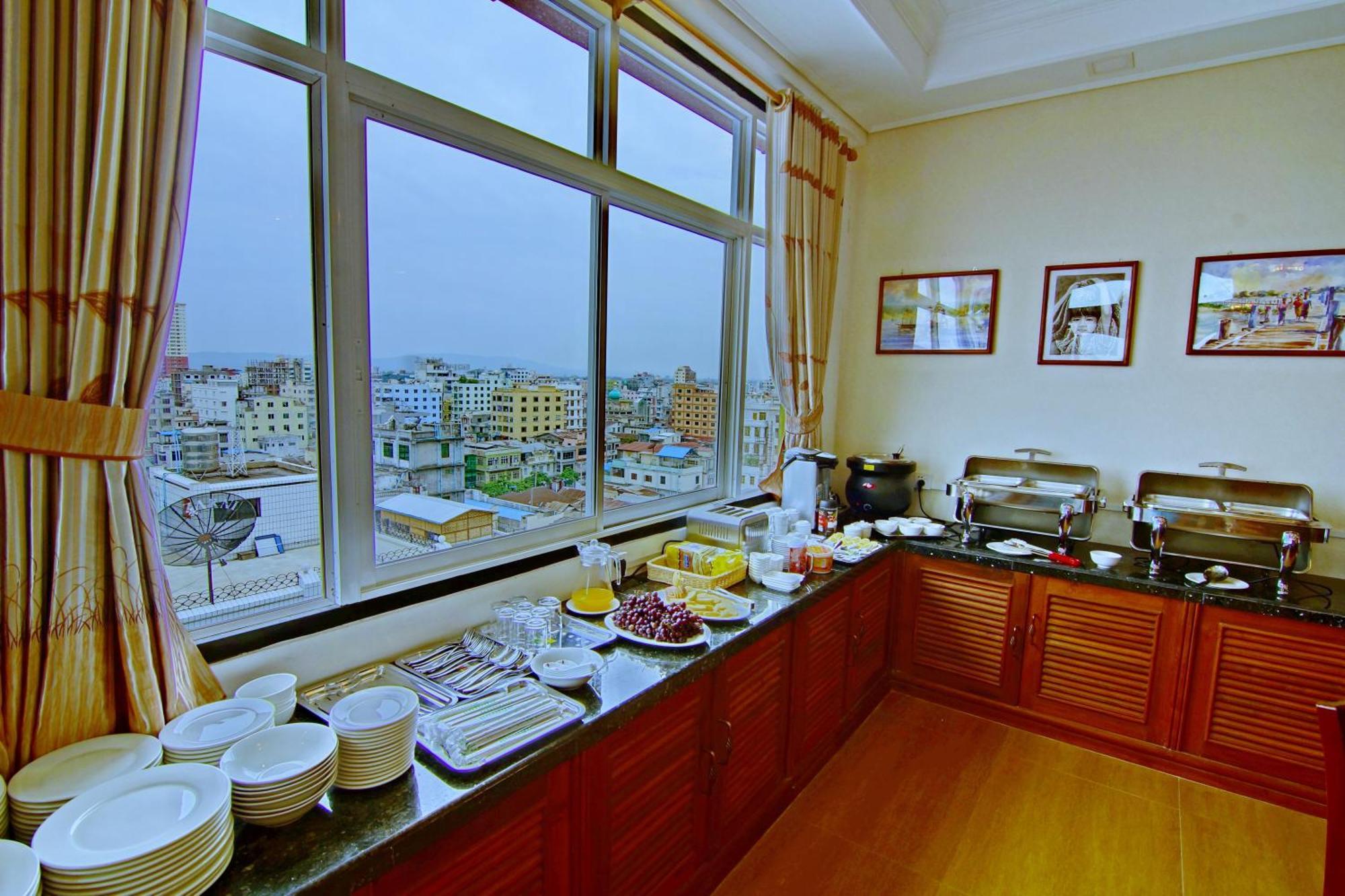 Royal Pearl Hotel Mandalay Bagian luar foto